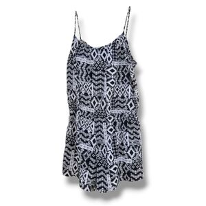 Arizona Jean Co Women’s Sleeveless Romper Black White Print Small Polyester